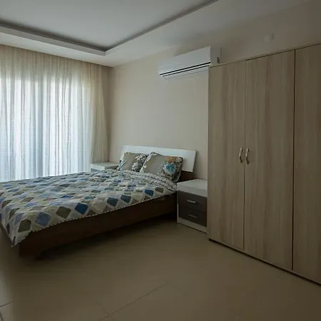 Apartment Crown City Avsallar