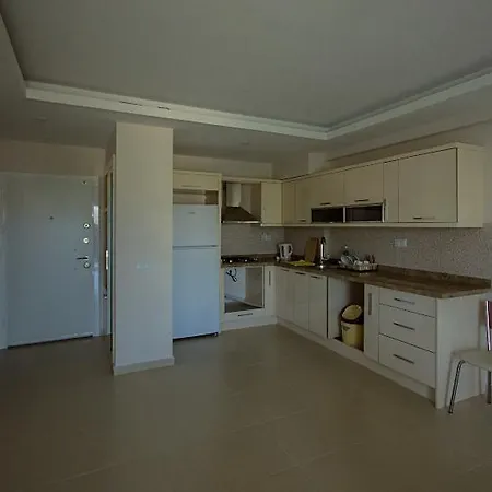 Crown City Apartment